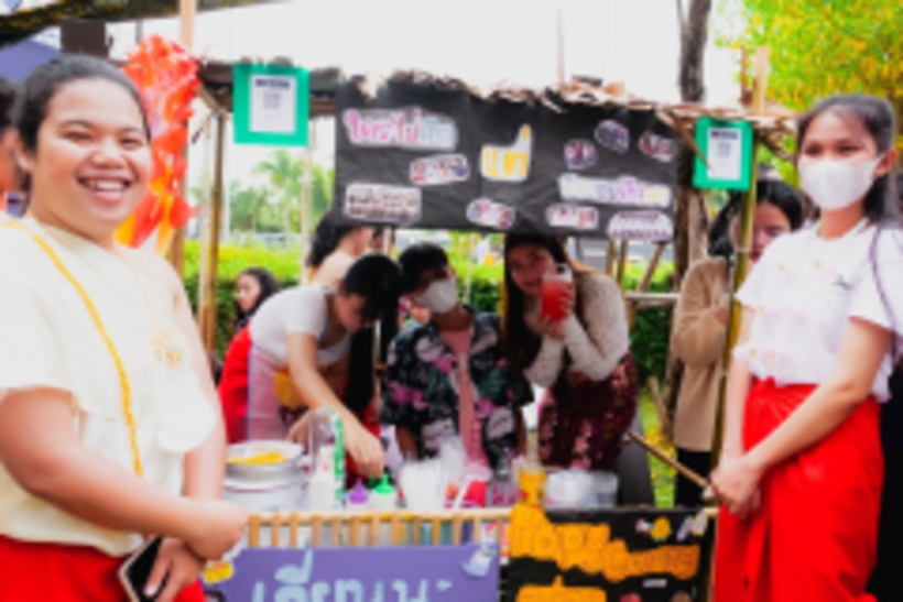 LINE_ALBUM_La-or-market_230316_320