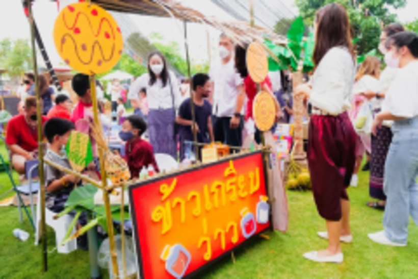 LINE_ALBUM_La-or-market_230316_330