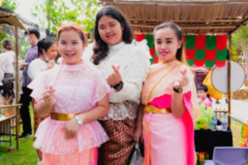 LINE_ALBUM_La-or-market_230316_339