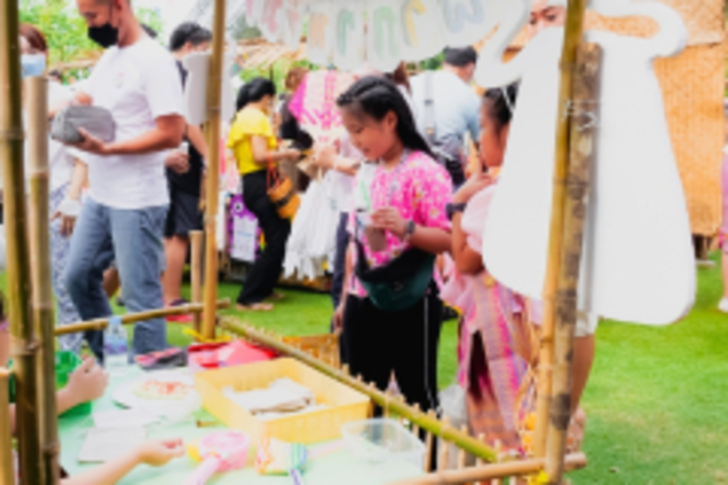 LINE_ALBUM_La-or-market_230316_353