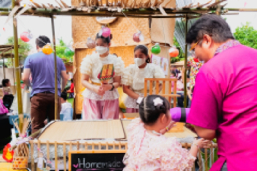 LINE_ALBUM_La-or-market_230316_361