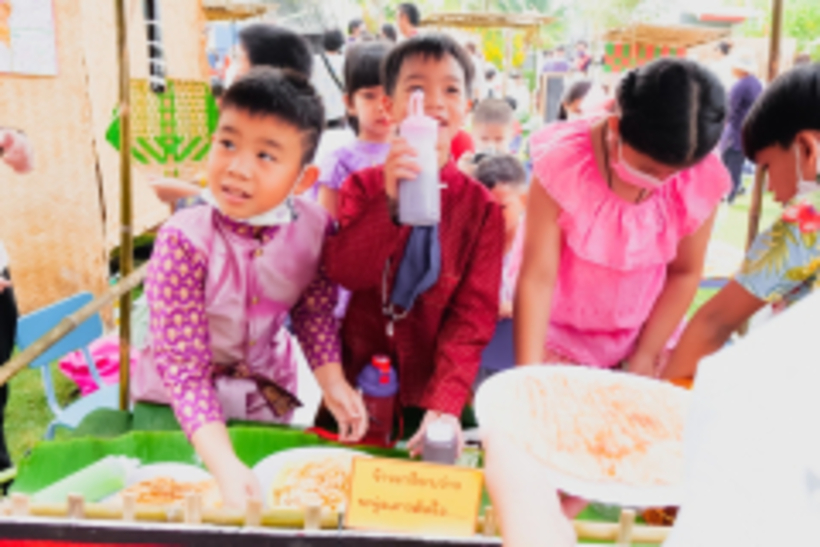 LINE_ALBUM_La-or-market_230316_367