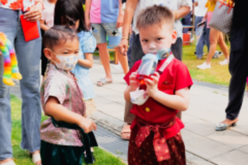 LINE_ALBUM_La-or-market_230316_370