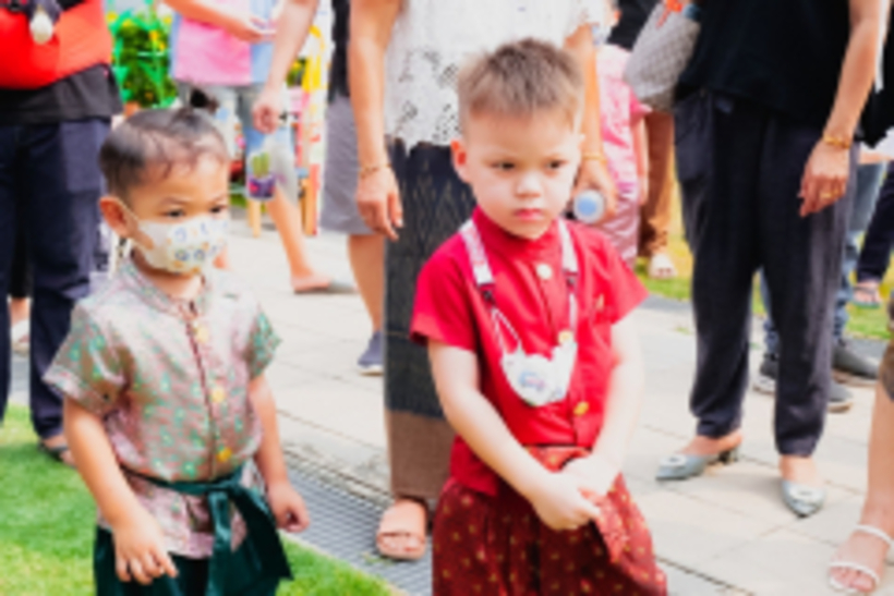 LINE_ALBUM_La-or-market_230316_372