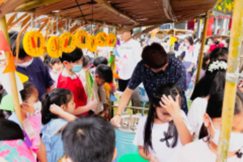 LINE_ALBUM_La-or-market_230316_393