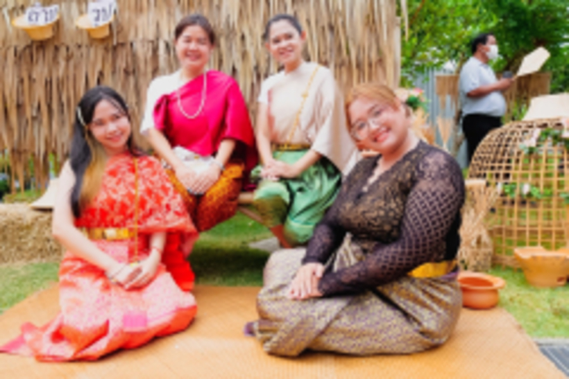 LINE_ALBUM_La-or-market_230316_409