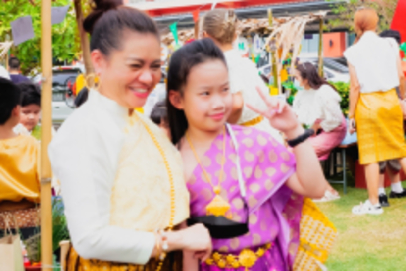 LINE_ALBUM_La-or-market_230316_427