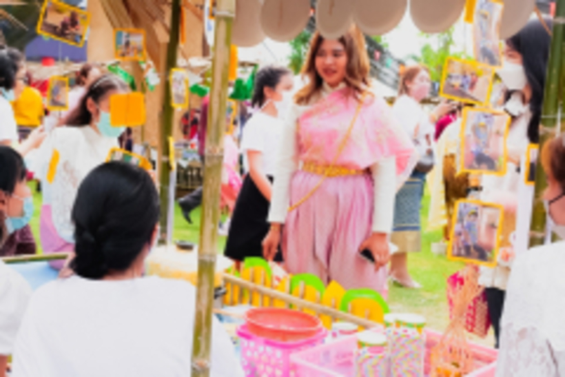 LINE_ALBUM_La-or-market_230316_429