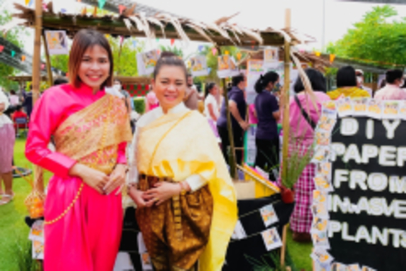 LINE_ALBUM_La-or-market_230316_437