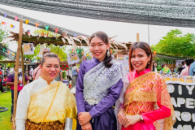 LINE_ALBUM_La-or-market_230316_442