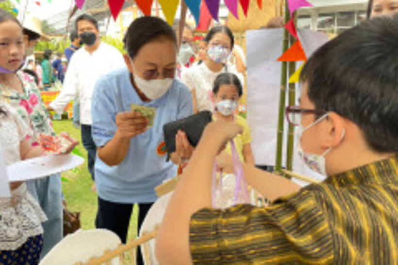 LINE_ALBUM_La-or-market_230316_65