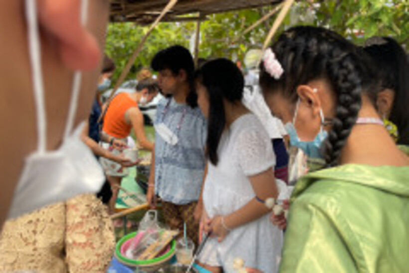 LINE_ALBUM_La-or-market_230316_68