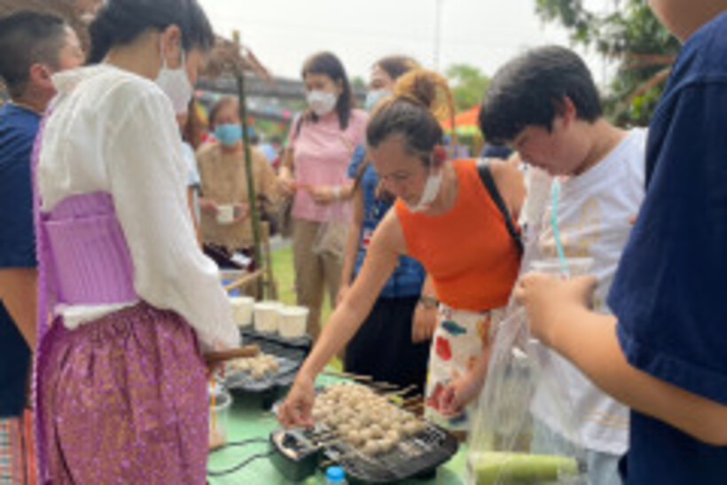 LINE_ALBUM_La-or-market_230316_71