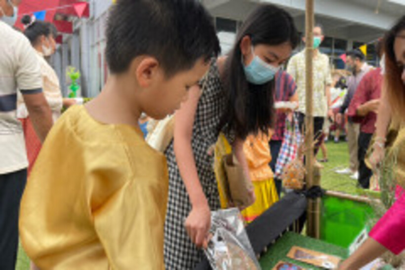 LINE_ALBUM_La-or-market_230316_84