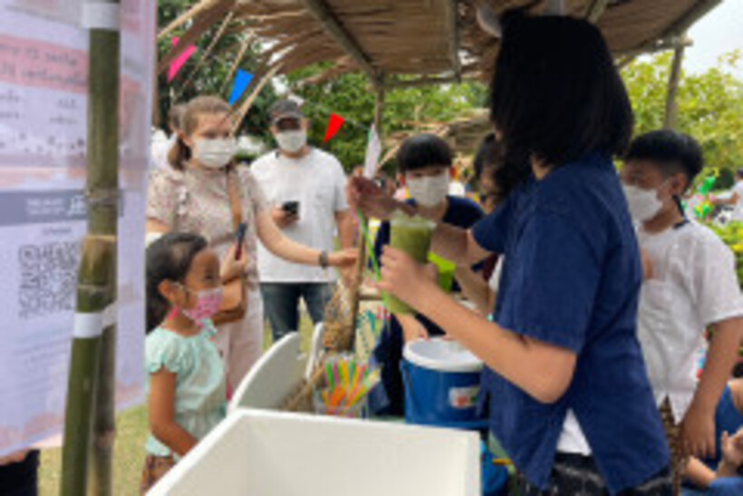 LINE_ALBUM_La-or-market_230316_91