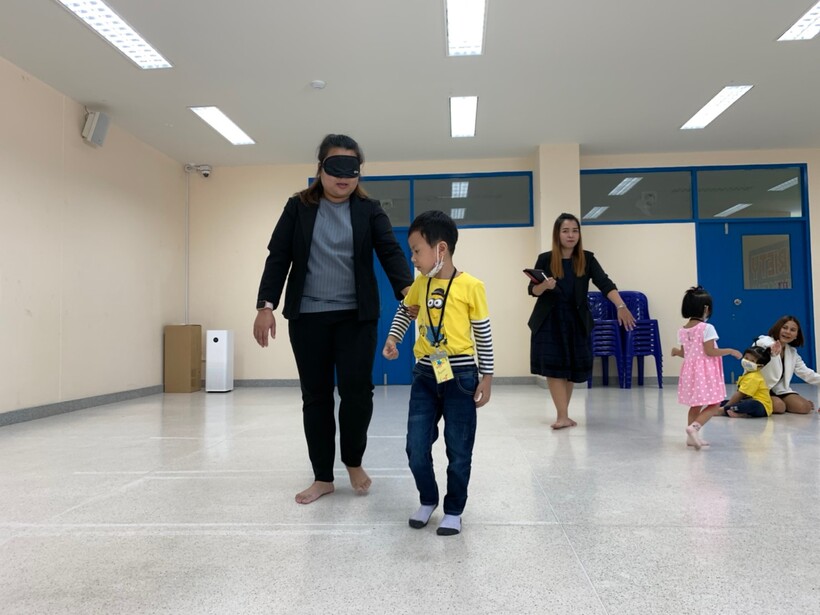 Young-reporter_๒๐๐๓๑๗_0044