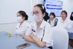 P1351434