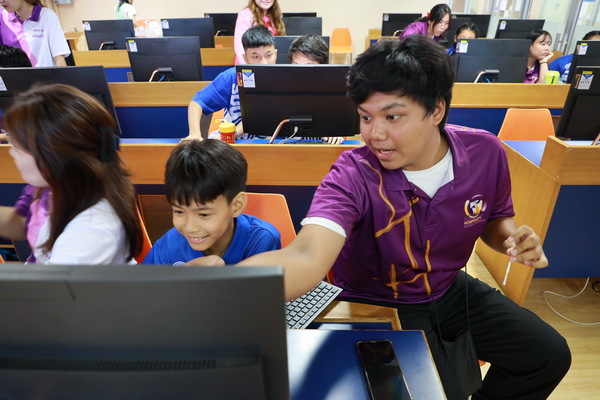AP7A1776_resize