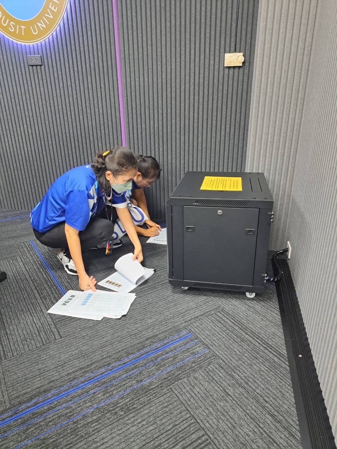 LINE_ALBUM_171067_241017_13