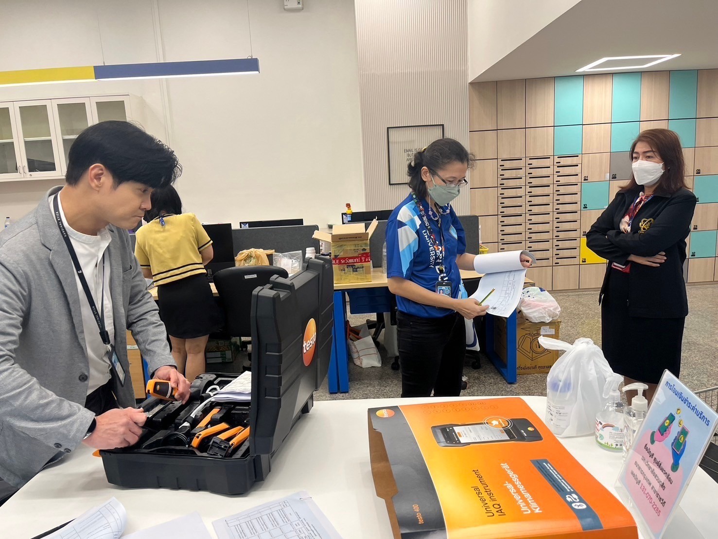 LINE_ALBUM_171067_241017_18
