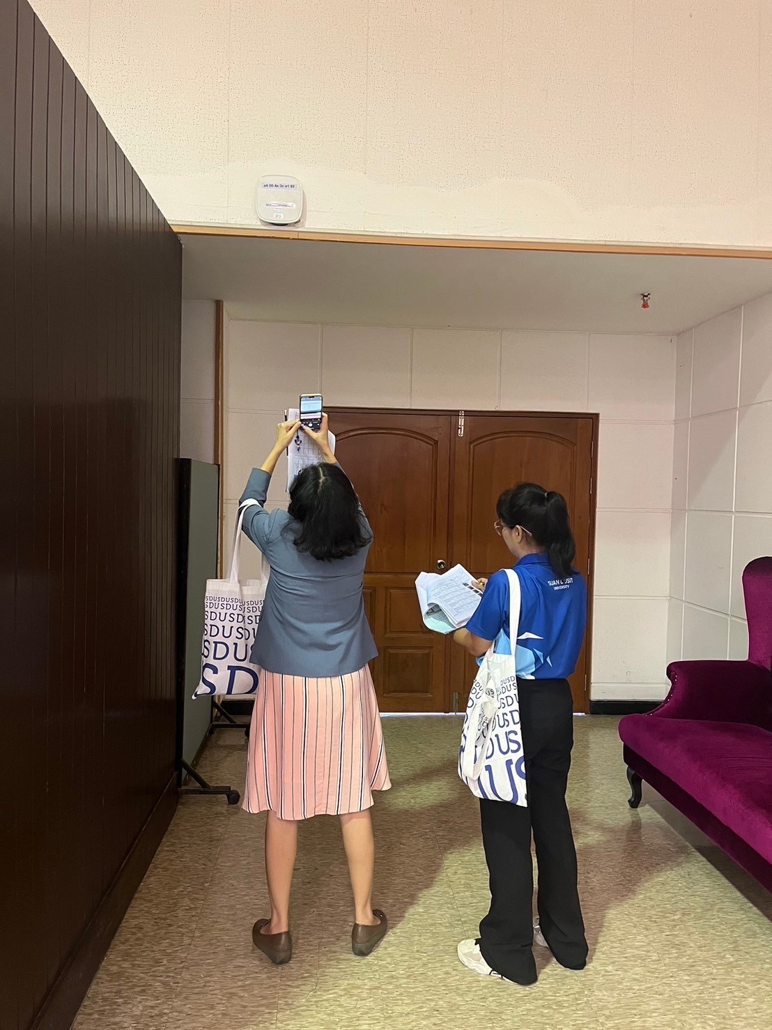 LINE_ALBUM_171067_241017_2