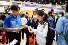 LINE_ALBUM_CMU_251117_16