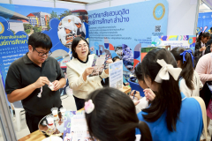 LINE_ALBUM_CMU_251117_28