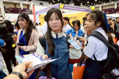 LINE_ALBUM_CMU_251117_30