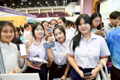 LINE_ALBUM_CMU_251117_36