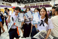 LINE_ALBUM_CMU_251117_38