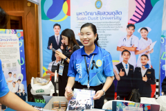 LINE_ALBUM_CMU_251117_39