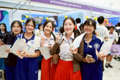 LINE_ALBUM_CMU_251117_41