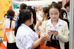 LINE_ALBUM_CMU_251117_50