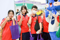 LINE_ALBUM_CMU_251117_53