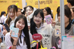 LINE_ALBUM_CMU_251117_88