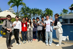 LINE_ALBUM_2025.12.17_251218_23