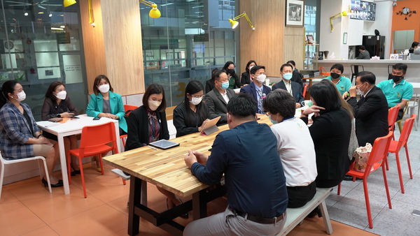JOY04303_resize