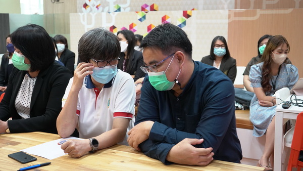 JOY04329_resize