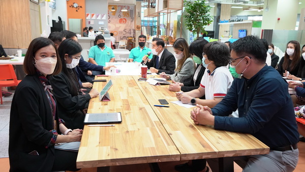 JOY04333_resize