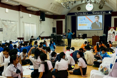 LINE_ALBUM_191168_251119_2