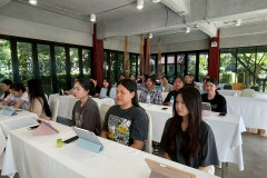 LINE_ALBUM_18668_250618_20