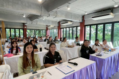 LINE_ALBUM_18668_250618_27
