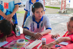 P1361590