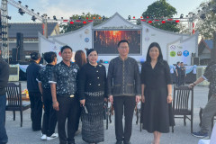 LINE_ALBUM_19169_260119_22