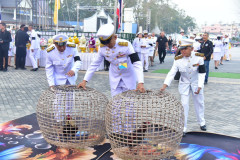 LINE_ALBUM_19169_260119_5