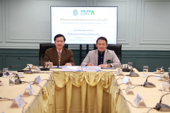 1X1A2483_resize