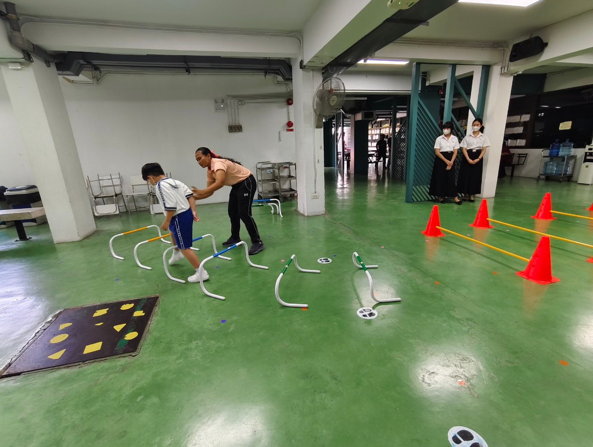 LINE_ALBUM_มศว.ดูงานศูนย์การศึกษาพิเศษ-โรงเรียนสาธิตละออฯ_241120_33_resize