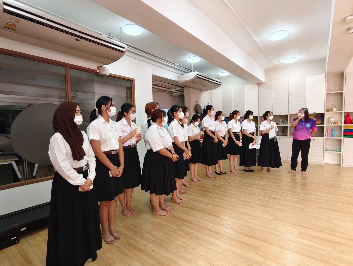LINE_ALBUM_มศว.ดูงานศูนย์การศึกษาพิเศษ-โรงเรียนสาธิตละออฯ_241120_78_resize