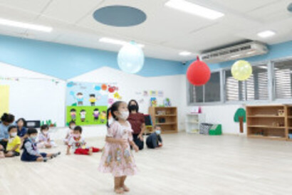 LINE_ALBUM_Room-Lotus_๒๒๐๕๑๘_54