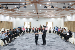 LINE_ALBUM_โรงเรียนประชาราชวิทยาเยี่ยมชมมหาวิทย_260119_132